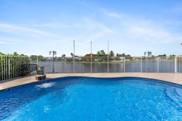 Davie, FL 33325,14211 Appalachian TRL