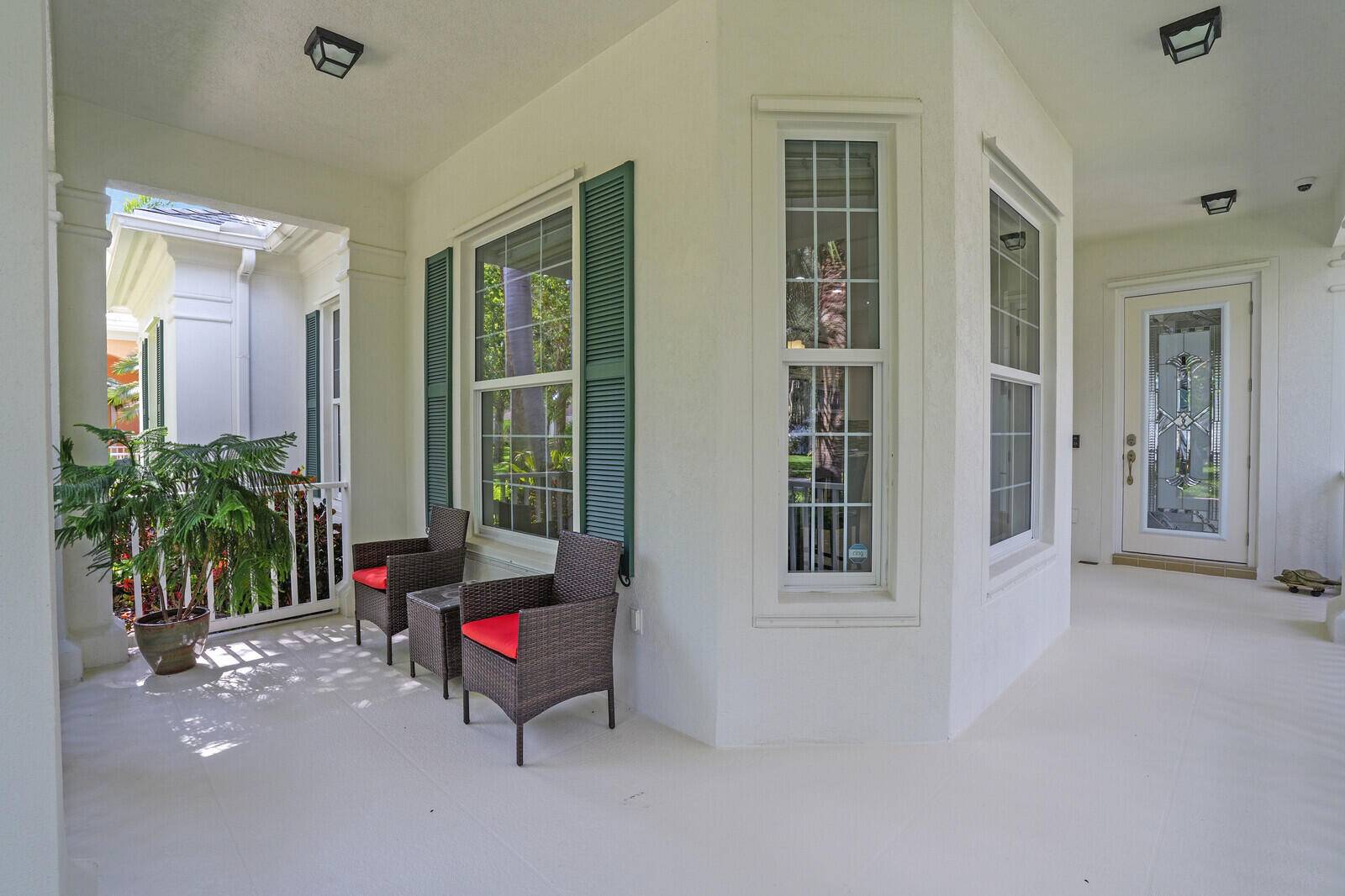 Jupiter, FL 33458,119 Bellefontaine LN