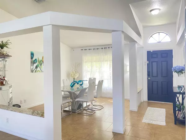 Port Saint Lucie, FL 34953,4617 SW Tacoma ST