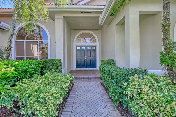 Palm Beach Gardens, FL 33418,22 Windward Isle(s)