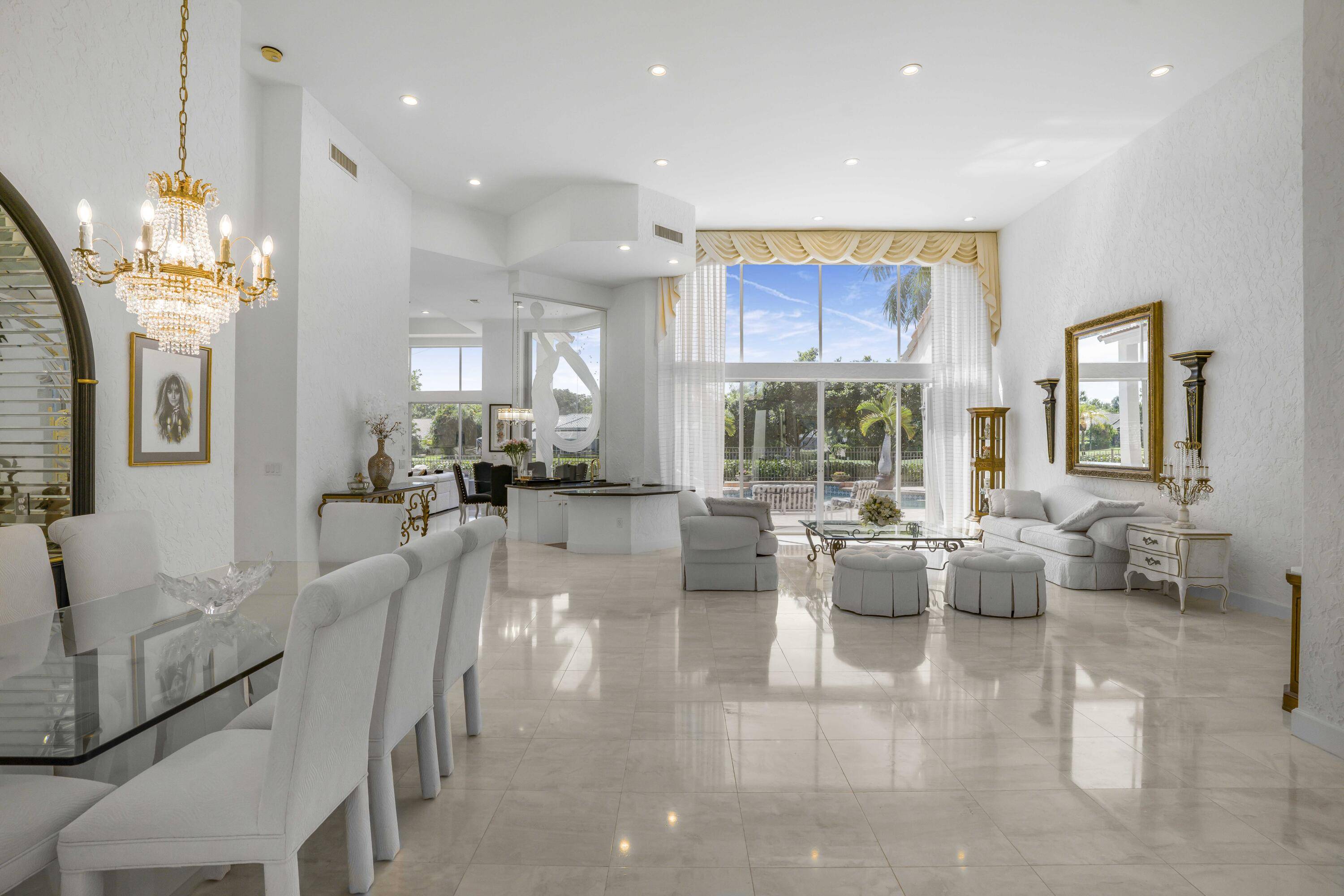 Boca Raton, FL 33498,17611 Sealakes DR