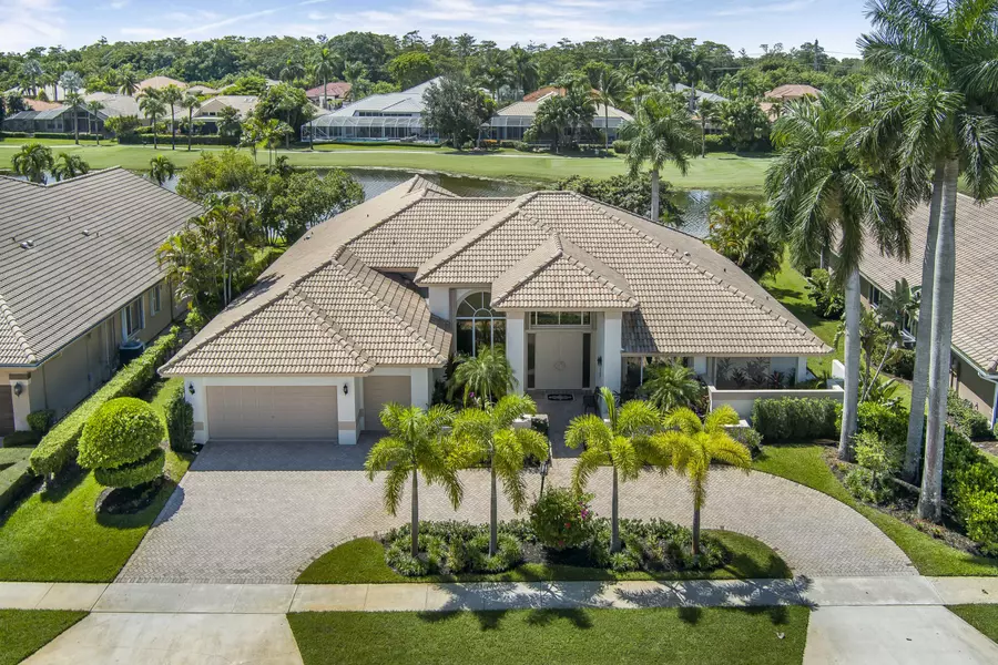 17611 Sealakes DR, Boca Raton, FL 33498