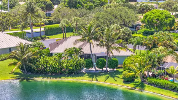 Hobe Sound, FL 33455,8020 SE Waterway DR