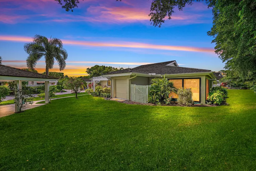 3596 Freshwater DR, Jupiter, FL 33477
