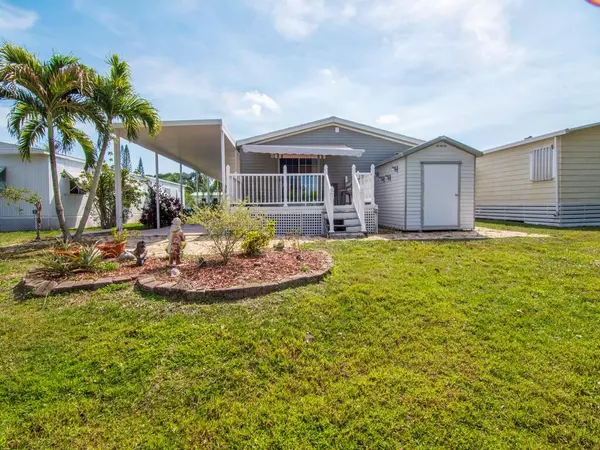 Port Saint Lucie, FL 34952,43 W Caribbean