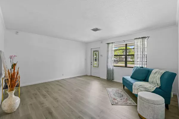 Lake Park, FL 33403,704 W Jasmine DR