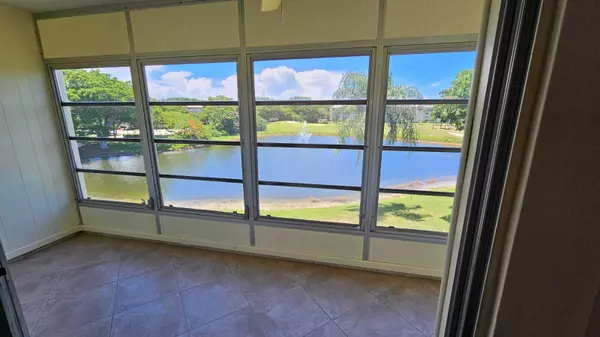 Coconut Creek, FL 33066,2905 Victoria PL D3