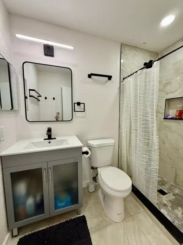 Port Saint Lucie, FL 34952,124 Aldea CT