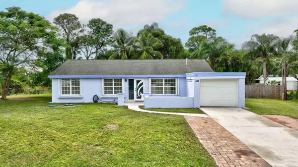 124 Aldea CT, Port Saint Lucie, FL 34952