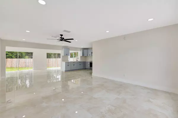 Port Saint Lucie, FL 34952,124 Aldea CT