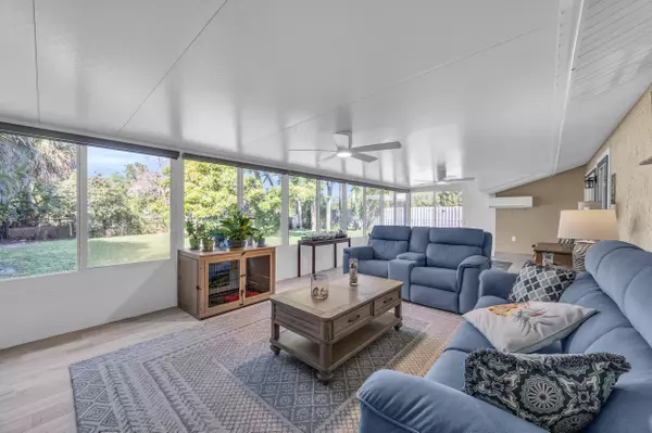 Port Saint Lucie, FL 34952,1718 SE Cascella CT