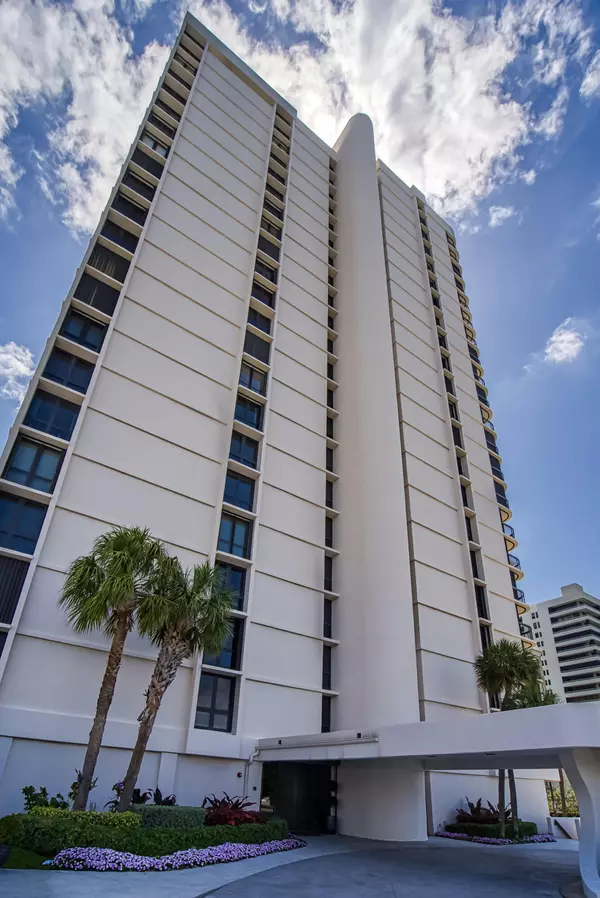 Riviera Beach, FL 33404,5380 N Ocean 22g DR 22g