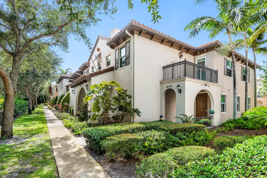 8274 Cascada Isles DR, Cooper City, FL 33024