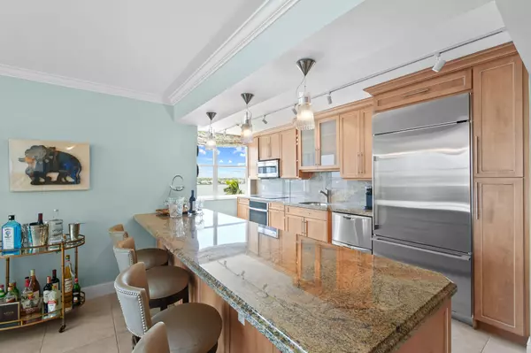 West Palm Beach, FL 33401,1701 S Flagler DR 601