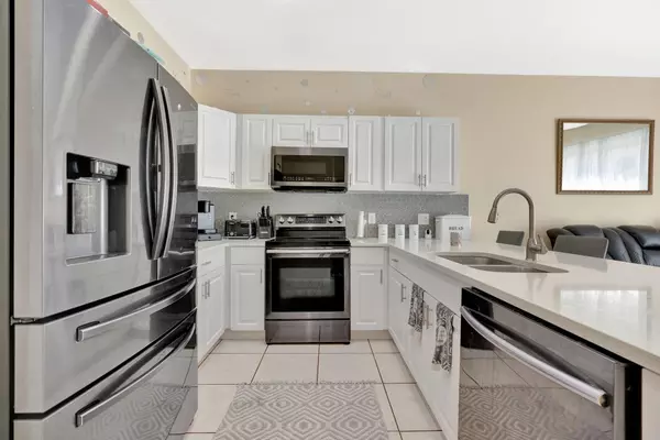 West Palm Beach, FL 33409,4463 Lake Tahoe CIR