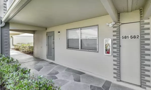 Delray Beach, FL 33446,581 Monaco M 581