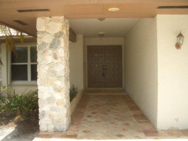 Palm Beach Gardens, FL 33418,24 Dunbar RD