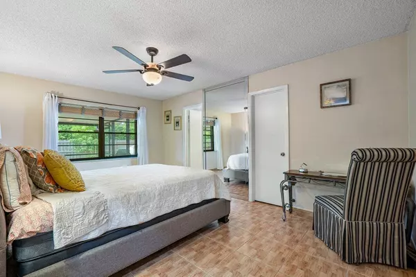 Lake Worth, FL 33467,8366 Blue Cypress DR