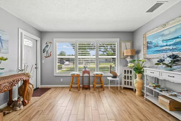 7376 W Oakridge CIR C, Lake Worth, FL 33462