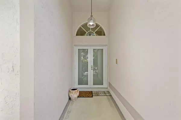 Boca Raton, FL 33486,1350 SW 18th ST