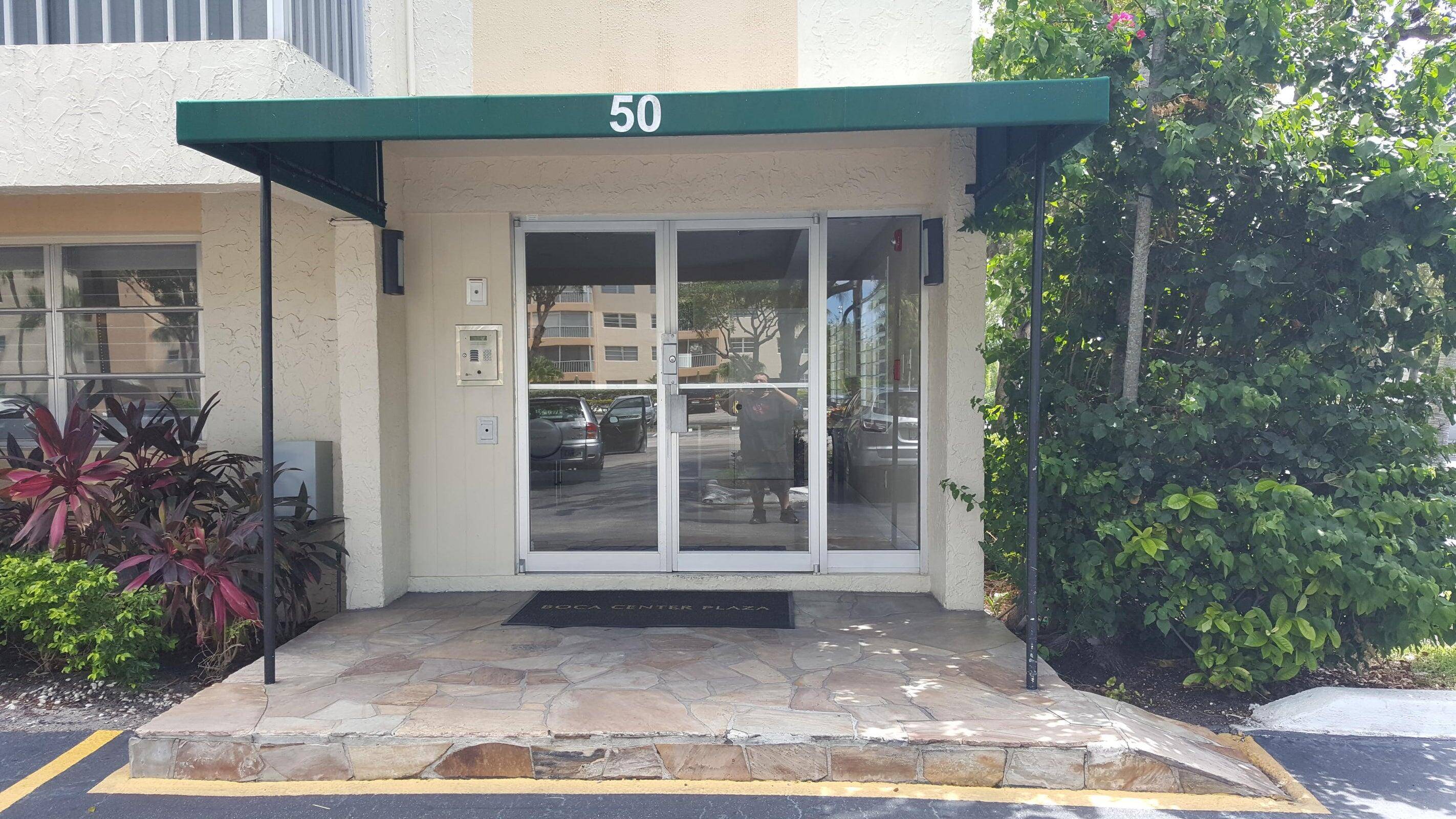 Boca Raton, FL 33432,50 SW 3rd AVE 508f