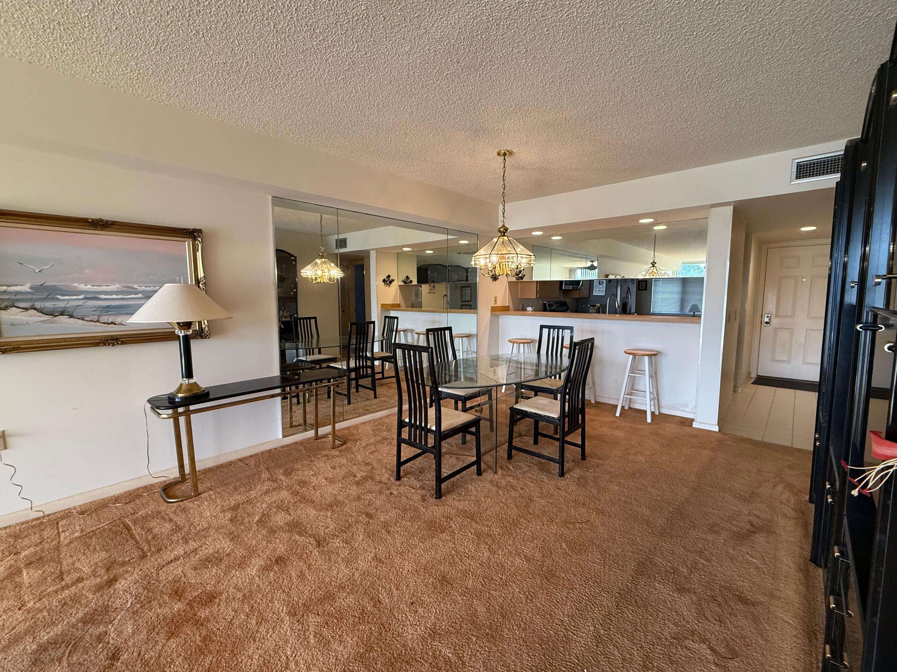 West Palm Beach, FL 33409,2621 Village BLVD 303