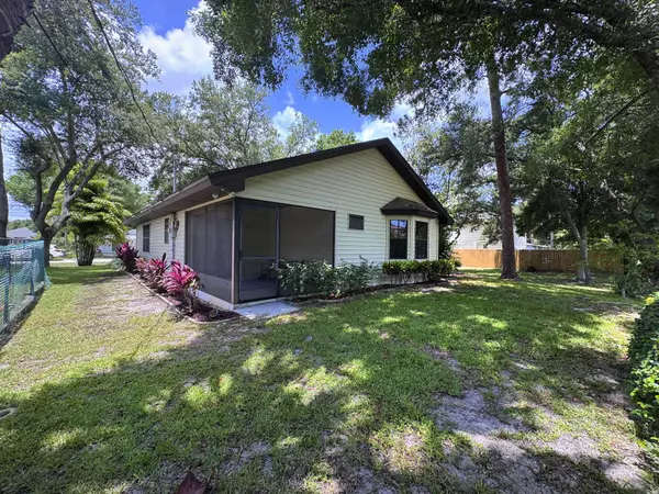 Vero Beach, FL 32966,2440 88th AVE