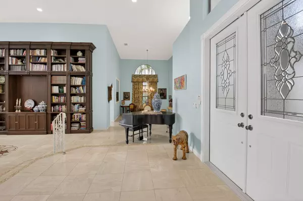 Boca Raton, FL 33496,2416 NW 62nd ST