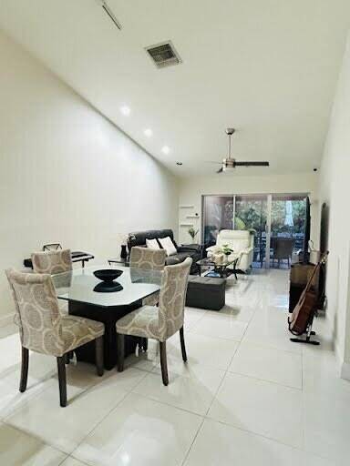 Margate, FL 33063,7624 S Pinewalk DR 147