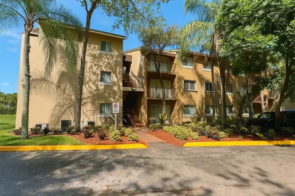 1089 N Benoist Farms RD 201, West Palm Beach, FL 33411