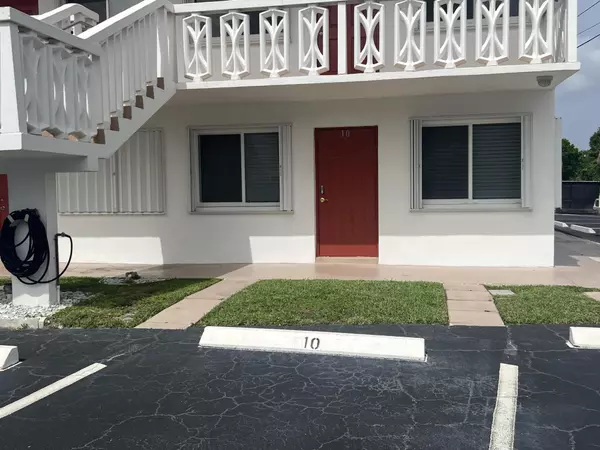 Lake Worth Beach, FL 33461,2020 Lake Osborne DR 10