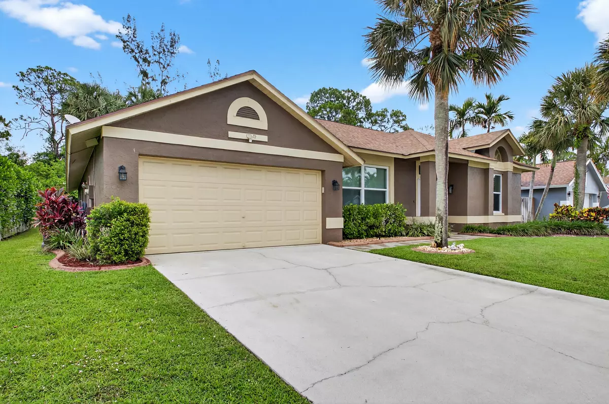 Lake Worth, FL 33467,3771 Woods Walk BLVD