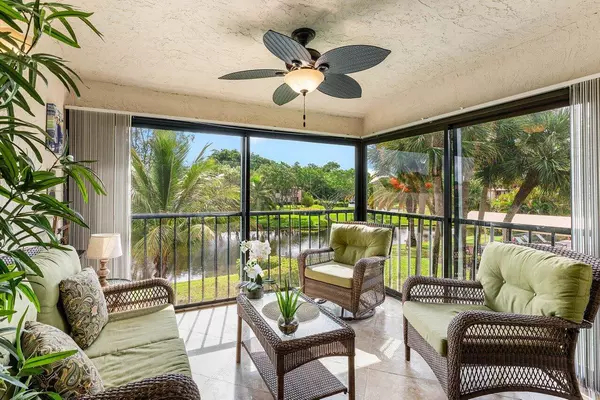 Boca Raton, FL 33428,9283 Vista Del Lago 37-L