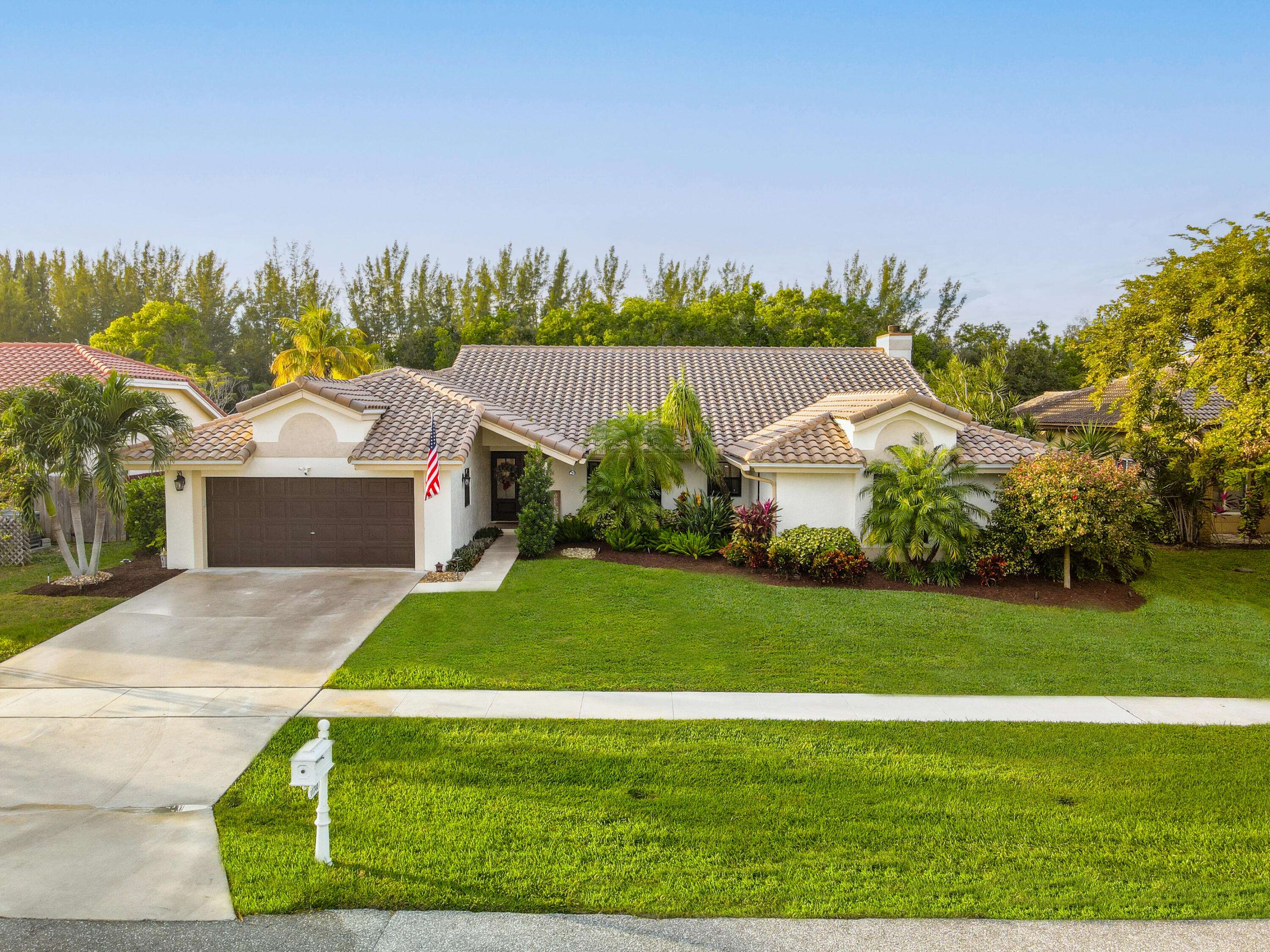 11740 Island Lakes LN, Boca Raton, FL 33498