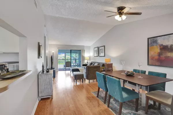 Delray Beach, FL 33484,15235 Lakes Of Delray BLVD 311