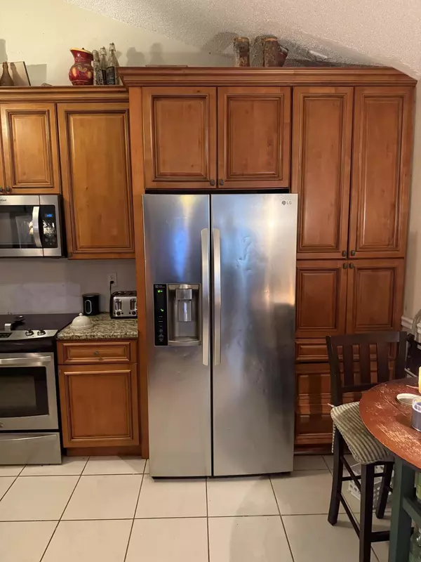 Boca Raton, FL 33496,9828 Boca Gardens TRL D