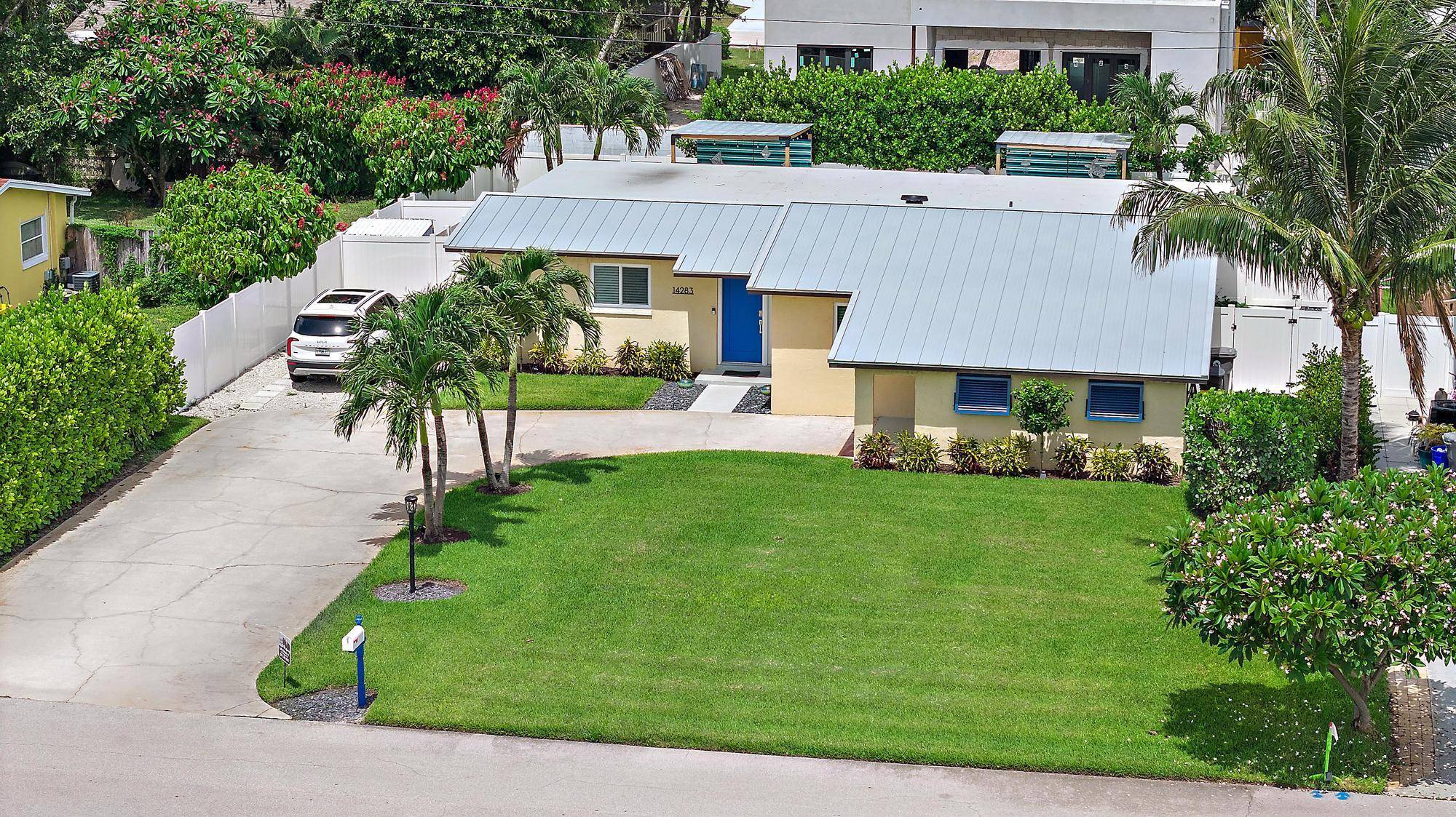 14283 Joan DR, Palm Beach Gardens, FL 33410