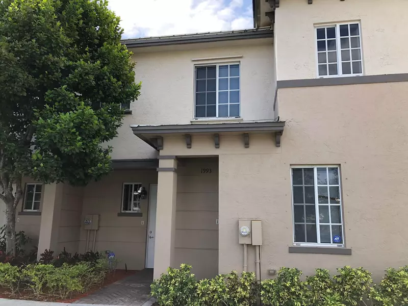1991 Marsh Harbor DR, Riviera Beach, FL 33404