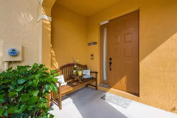 Royal Palm Beach, FL 33411,287 River Bluff LN