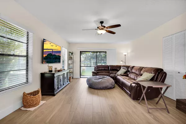 Boynton Beach, FL 33435,1972 SE 1st CIR 3a