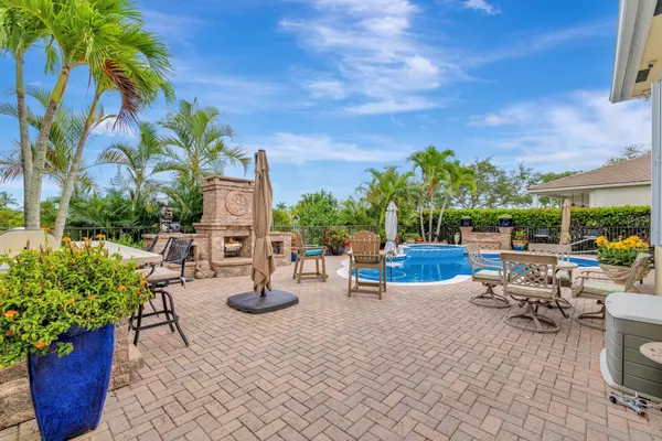 Stuart, FL 34997,699 SW River Bend CIR