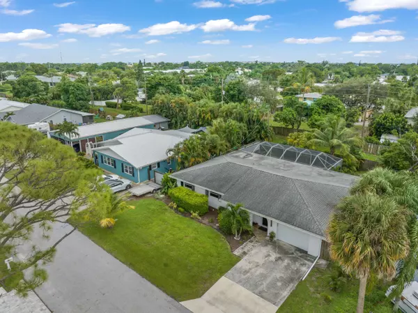 Stuart, FL 34994,1104 NW 12th TER