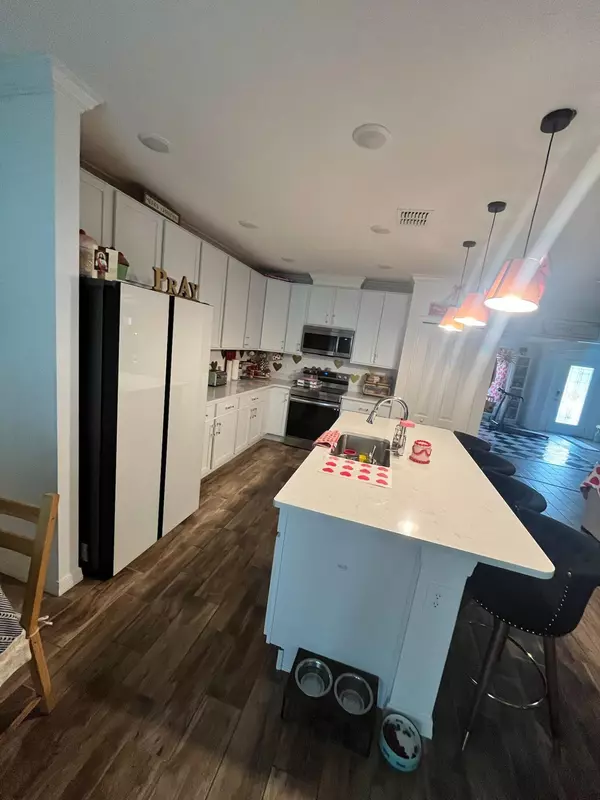 Port Saint Lucie, FL 34984,209 SW Christmas TER