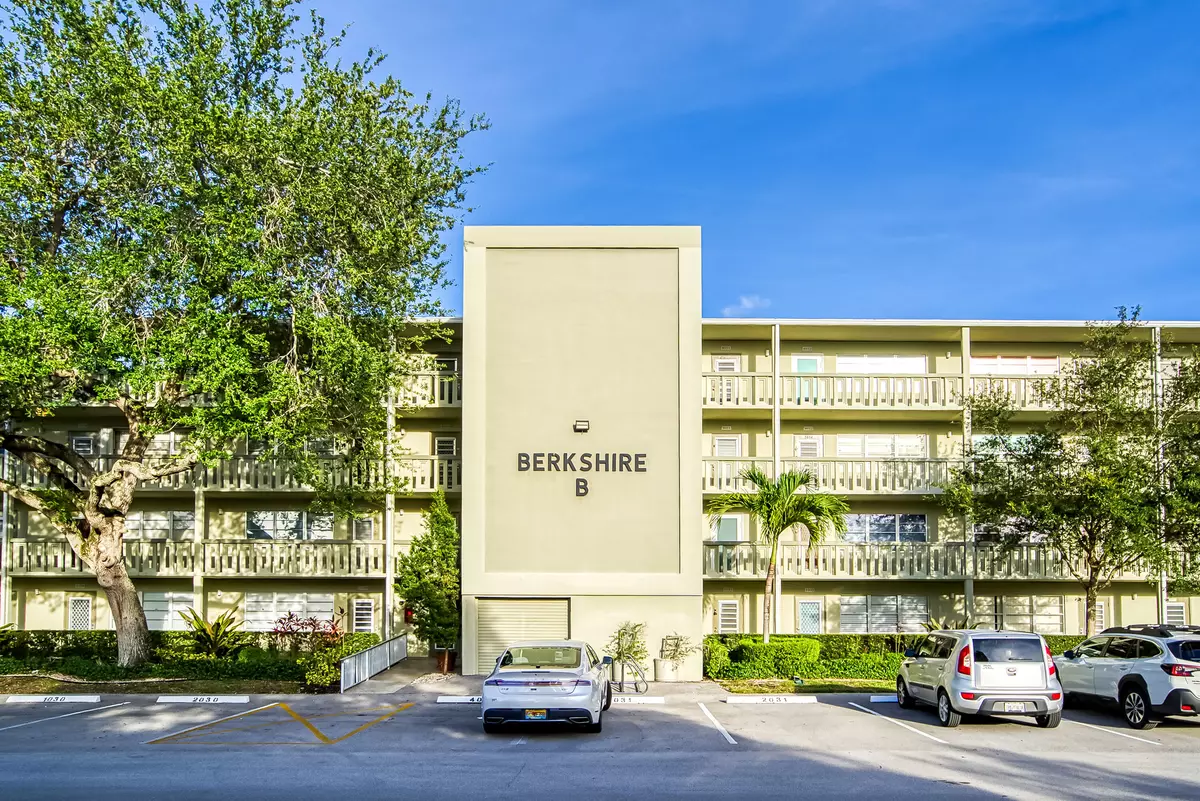 Deerfield Beach, FL 33442,2040 Berkshire B 2040