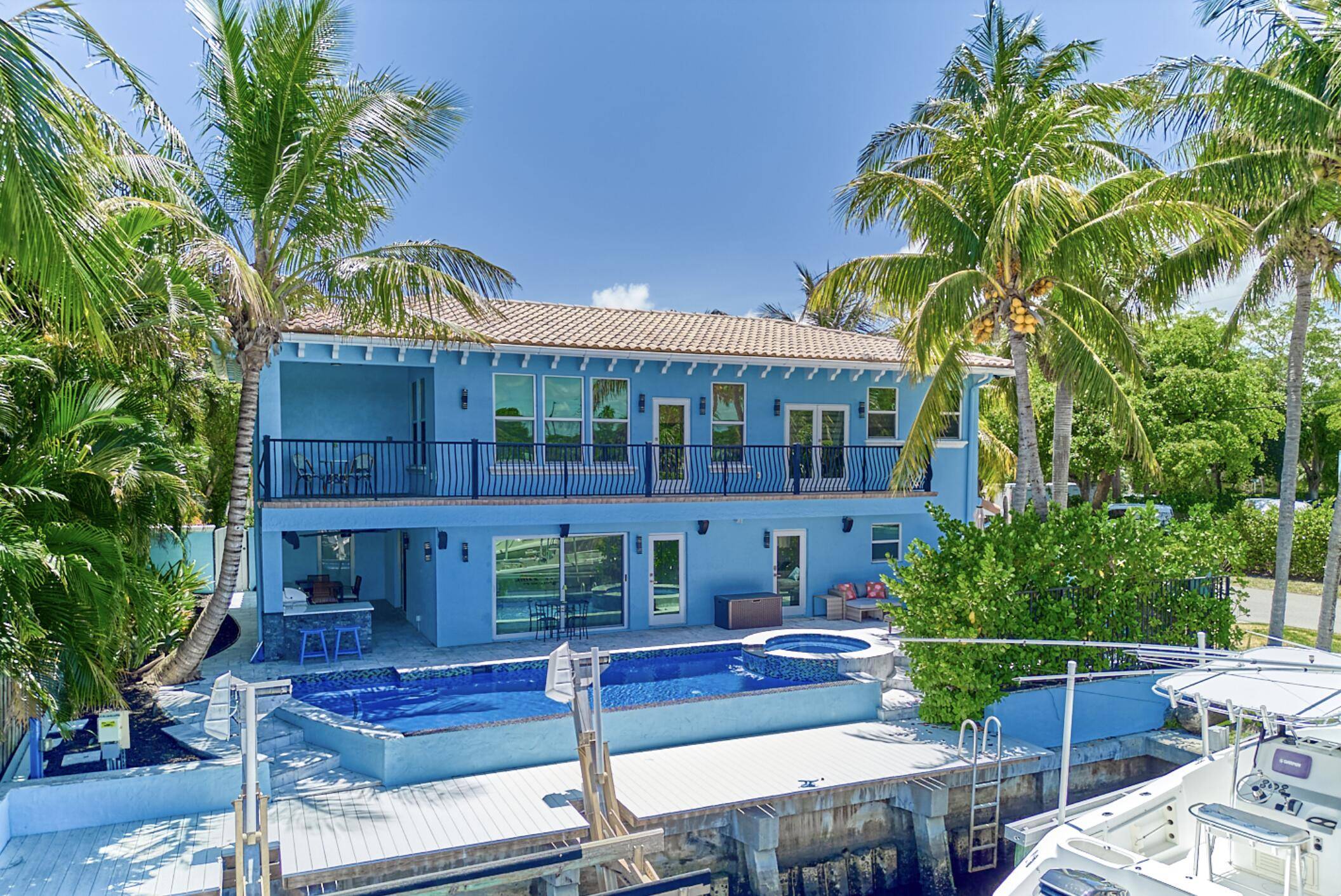 Hypoluxo, FL 33462,100 Neptune DR