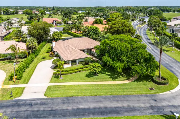 2029 Greenview Cove DR,  Wellington,  FL 33414