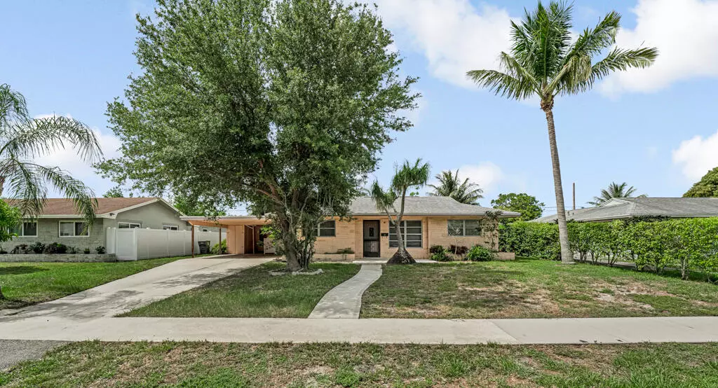 West Palm Beach, FL 33417,4840 Pineaire LN