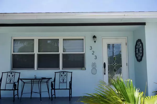 Lantana, FL 33462,323 W Pine ST