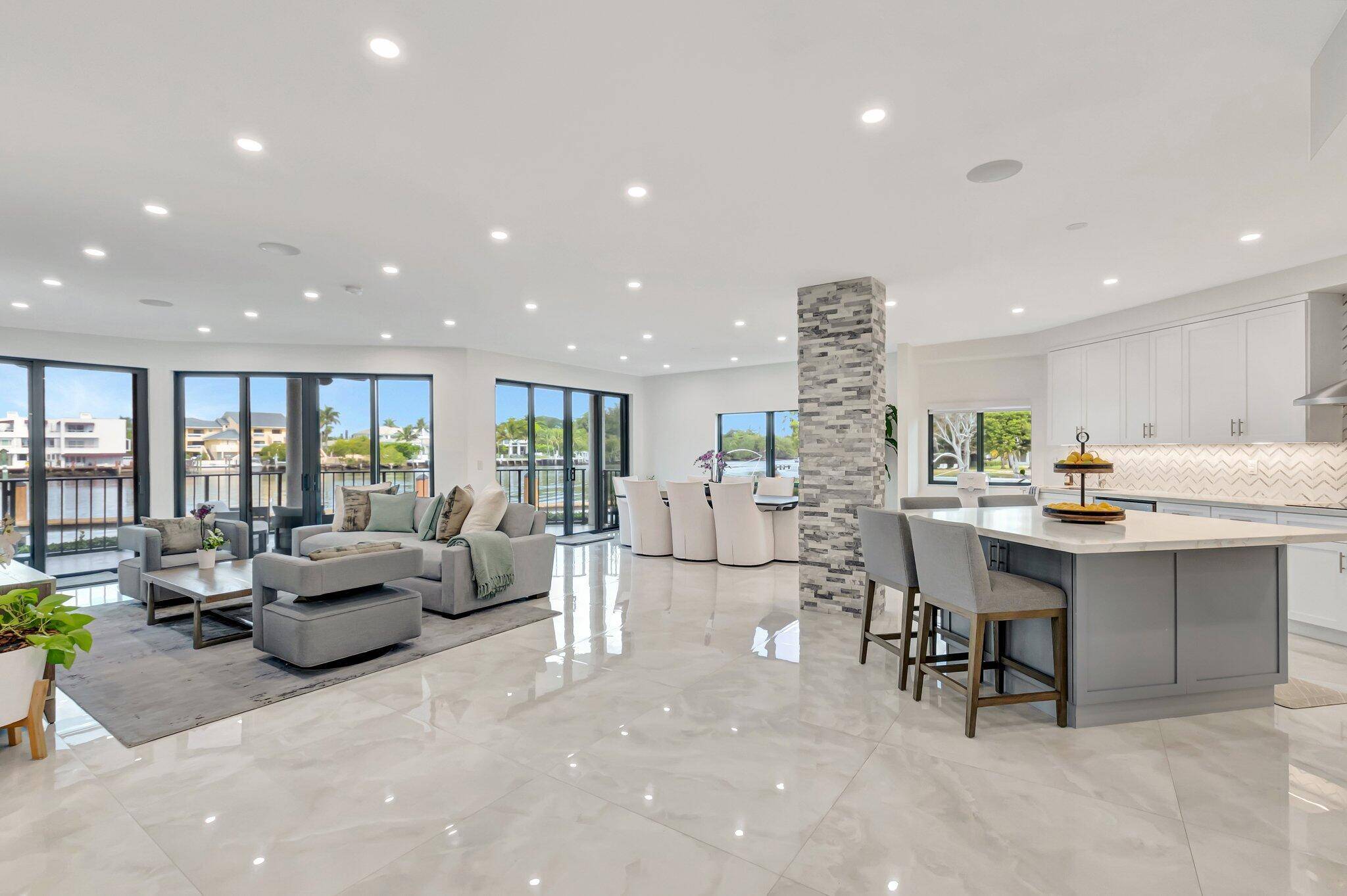 Delray Beach, FL 33483,800 Andrews AVE 9