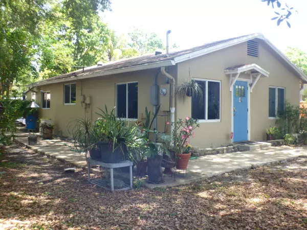 North Miami, FL 33161,431 NE 132nd ST